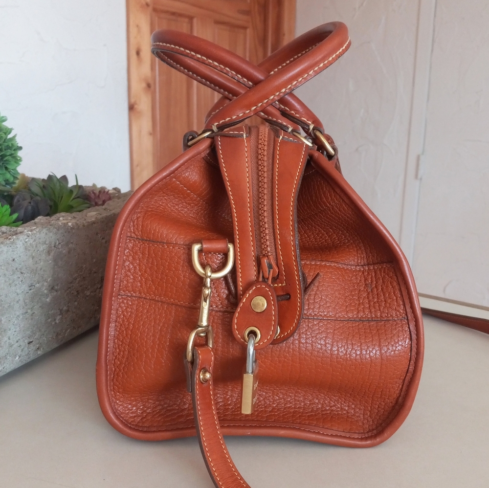 Dooney & Bourke Gladstone, 1989 "Solid British Tan" Pre-date Tag - Picture 8 of 16